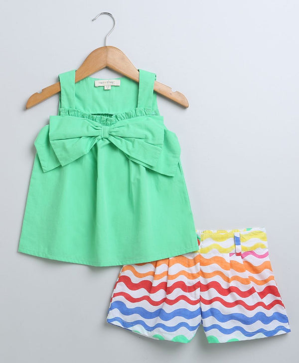 Sleeveless Green Cotton Top & Multicoloured Shorts Co-ord Set