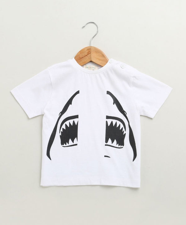 Unisex Jaws Graphic Cotton T-shirt  - Streetwear